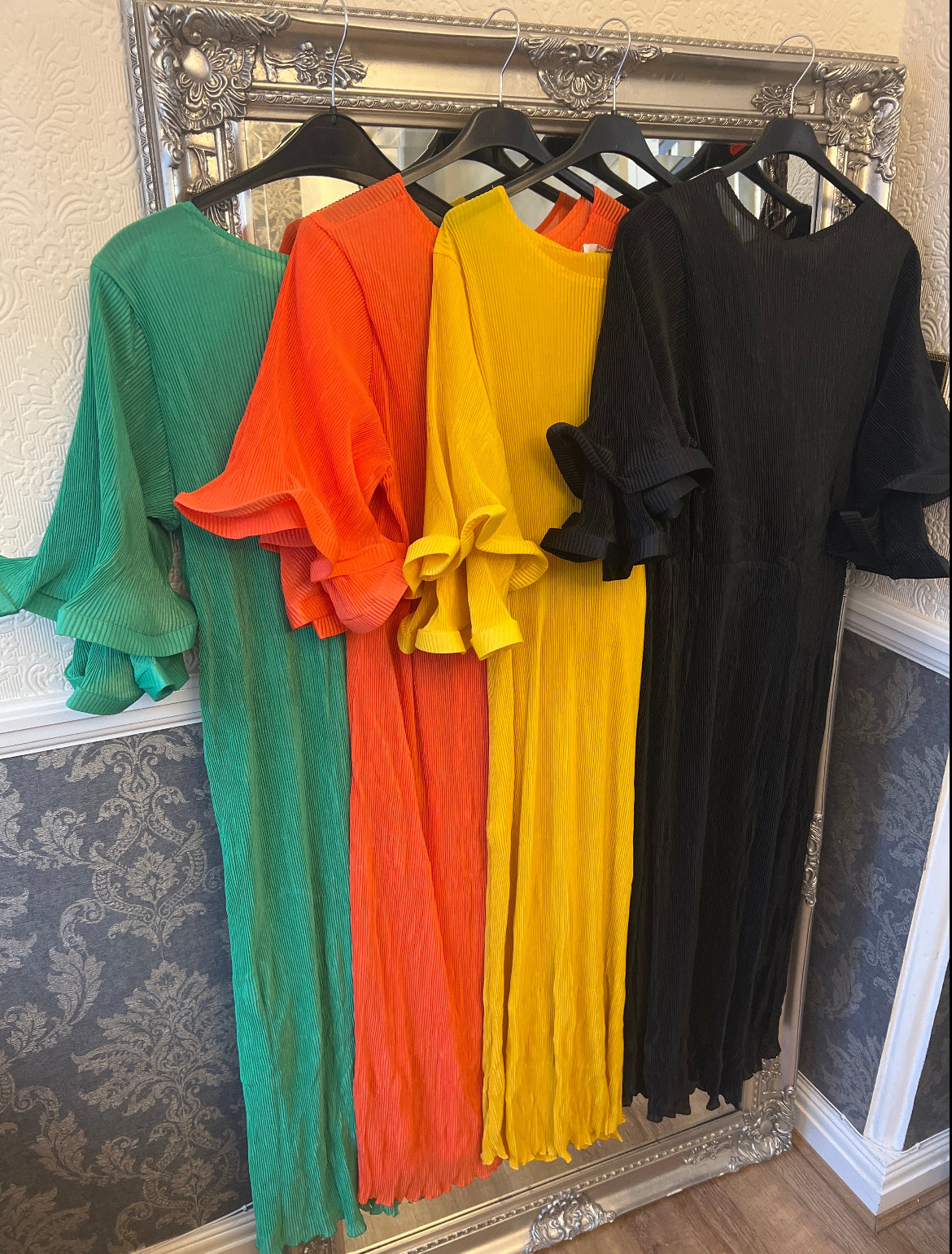 Fluted sleeve Bethany