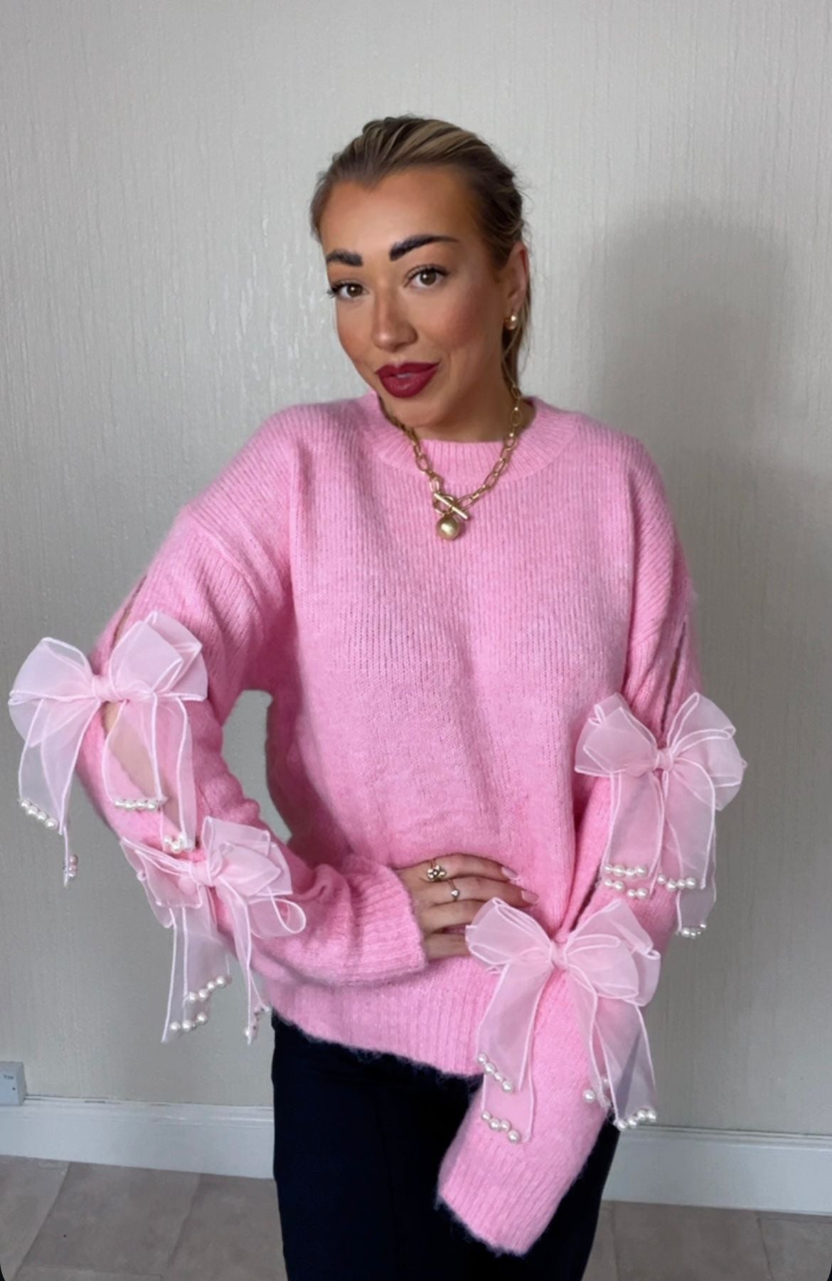 Bow sleeve jumper
