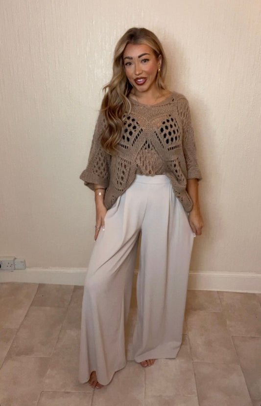 Wide leg trousers