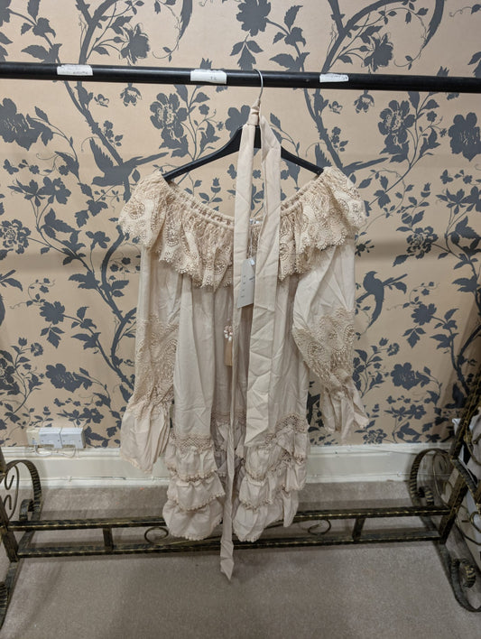Tie up ruffle dress