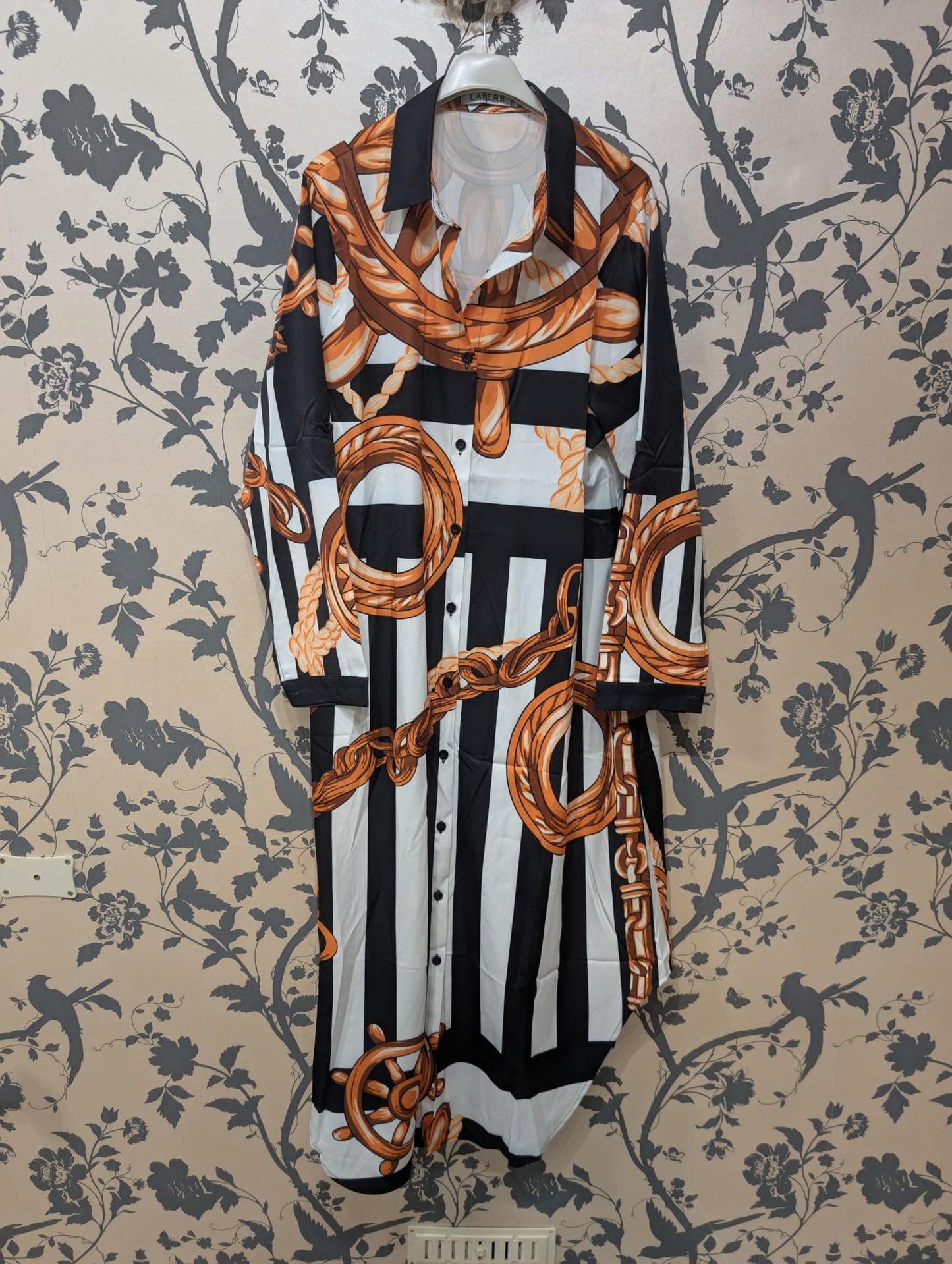 Black and white chain shirt dress